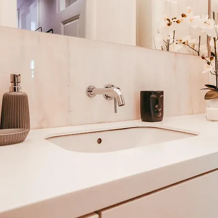 Chic & Elegant Lapa By Gt House *